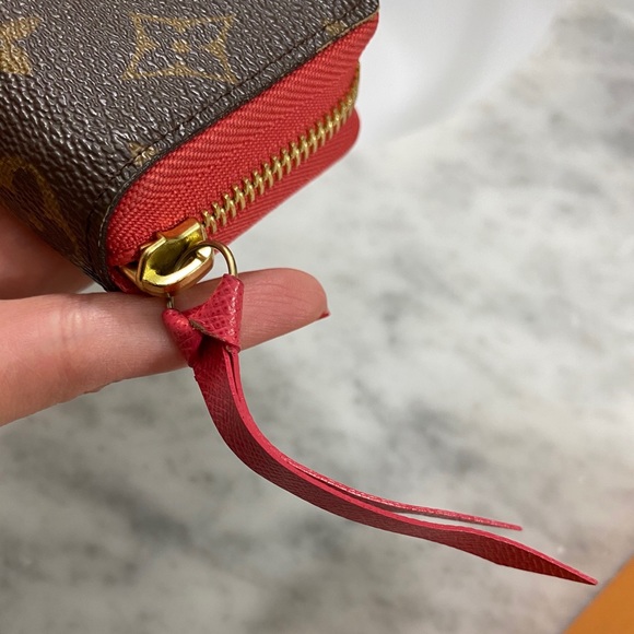Louis Vuitton Zippy Multicartes Corail - Picture 8 of 15